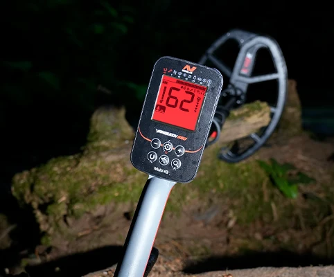 Malatya Minelab Vanquish 560 Pro Pack - Aydınlatmalı kullanım