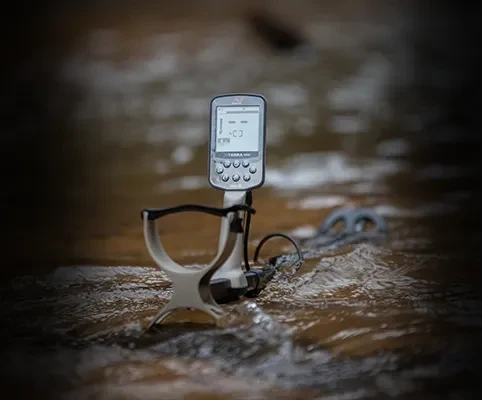 Malatya Minelab X-Terra Elite - Su geçirmez gövde